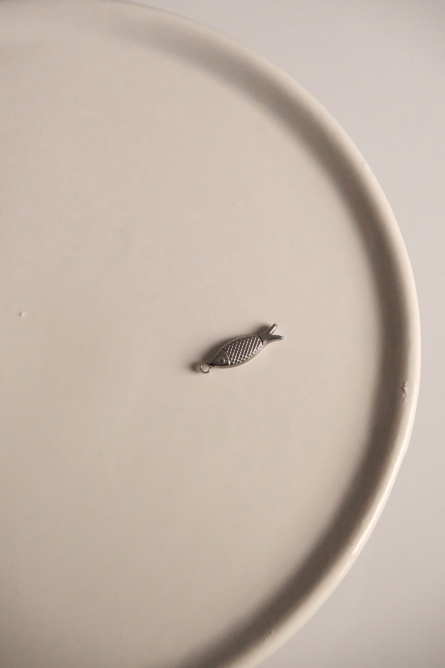 Charm - Poisson argent