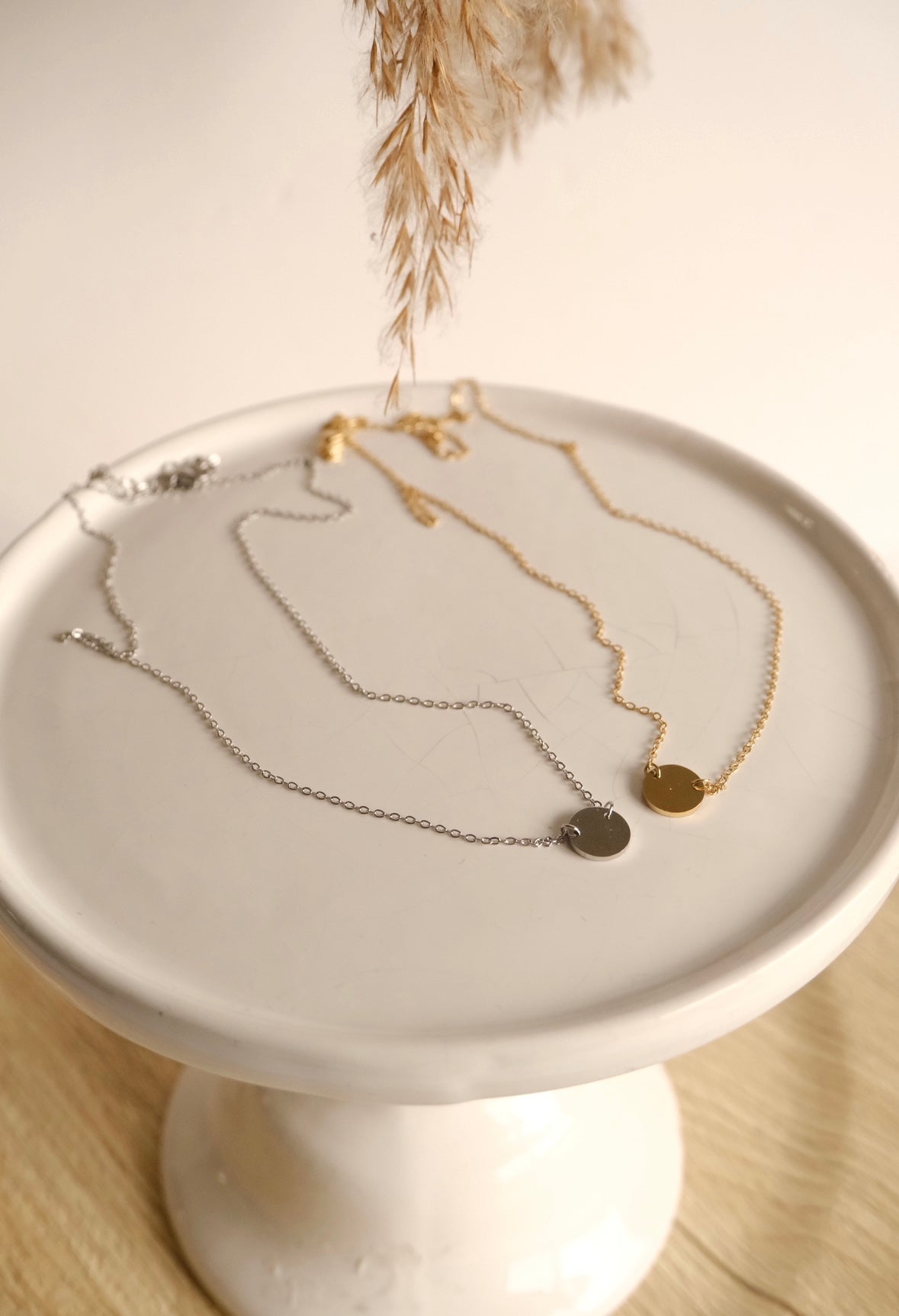 Chaine à petit médaillon à graver