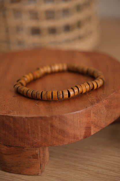 Bracelet billes de bois