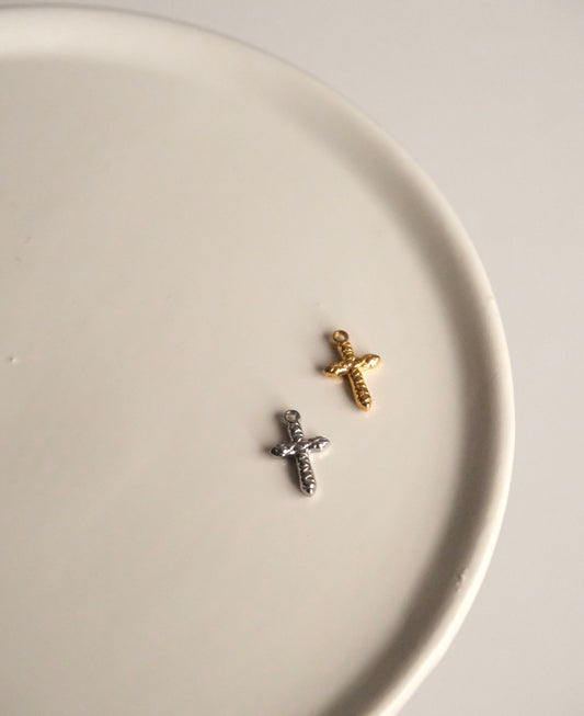 Charms- Croix texturées