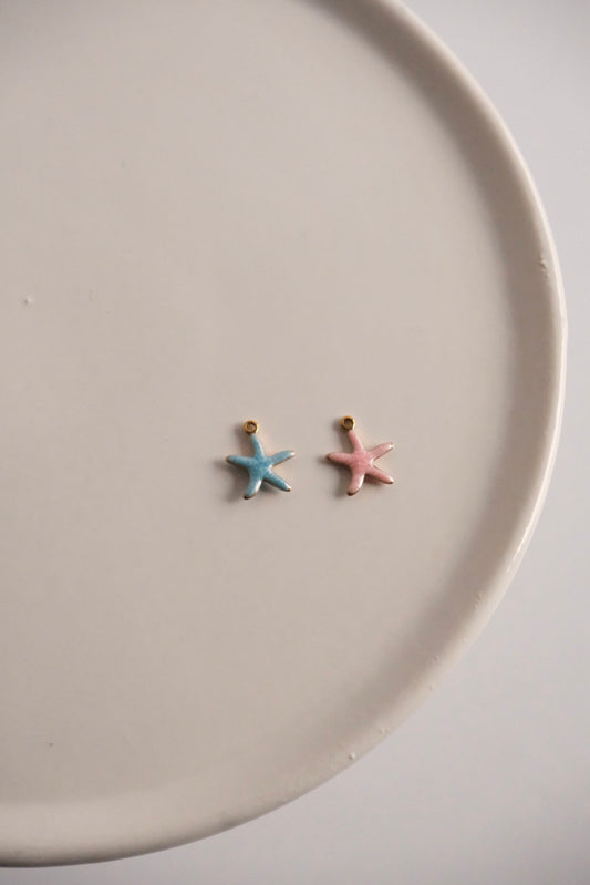 Charms - Étoiles de mer colorées