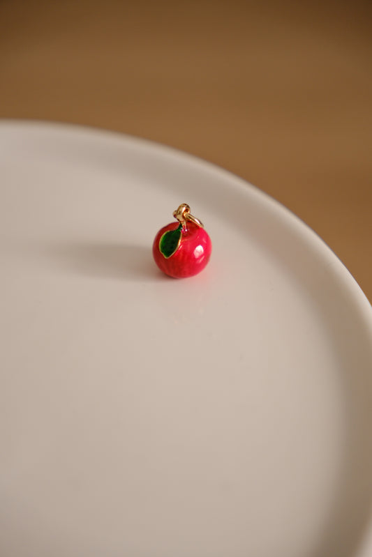 Charm | pomme